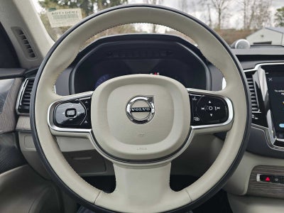 2023 Volvo XC90 Recharge Plug-In Hybrid Ultimate Bright Theme
