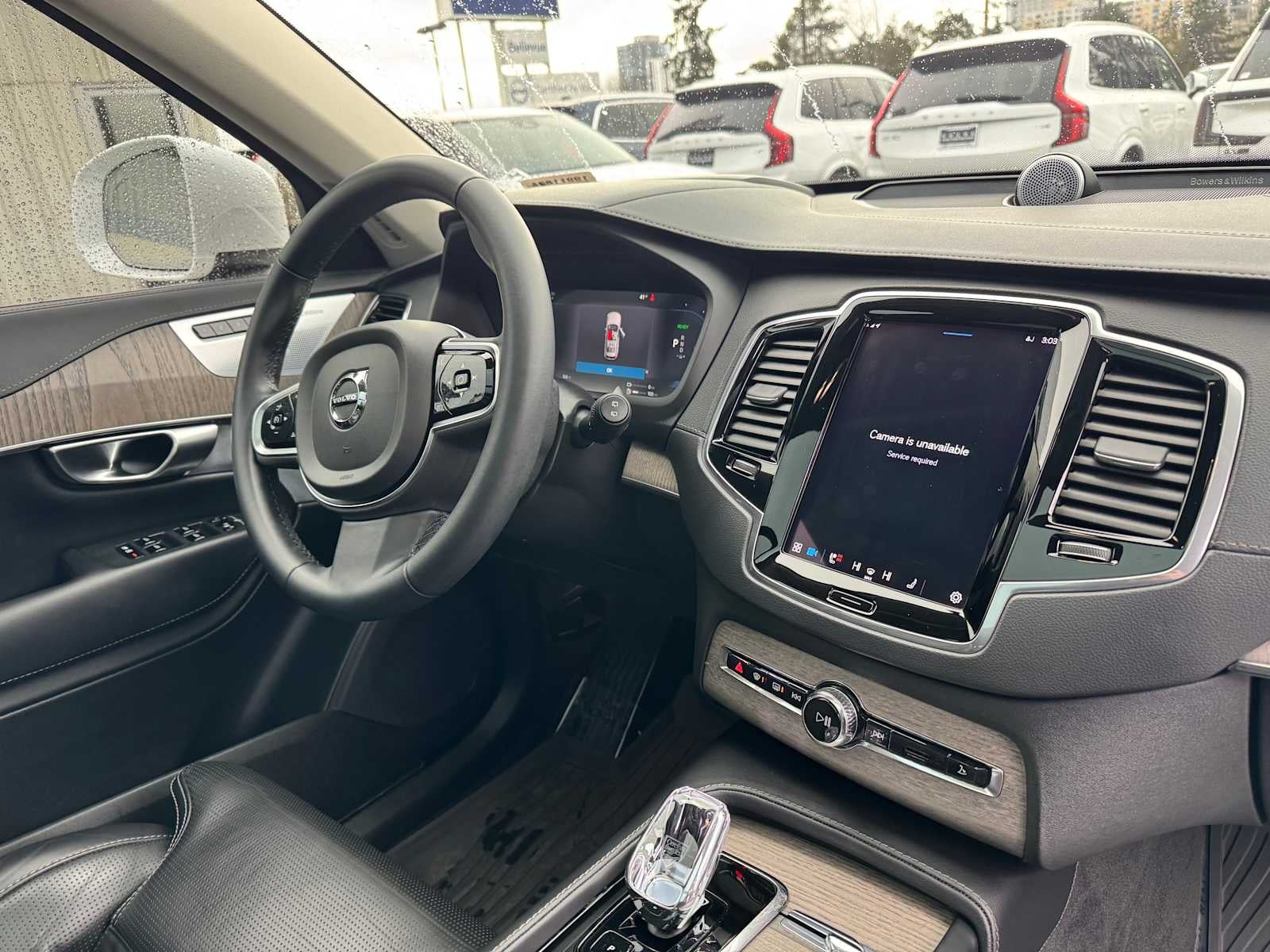 2023 Volvo XC90 Recharge Plug-In Hybrid Ultimate Bright Theme