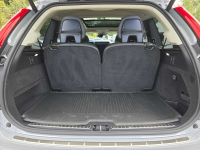 2024 Volvo XC90 Recharge Plug-In Hybrid Plus Bright Theme