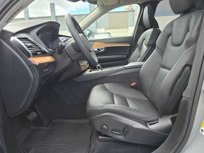 2024 Volvo XC90 Recharge Plug-In Hybrid Plus Bright Theme