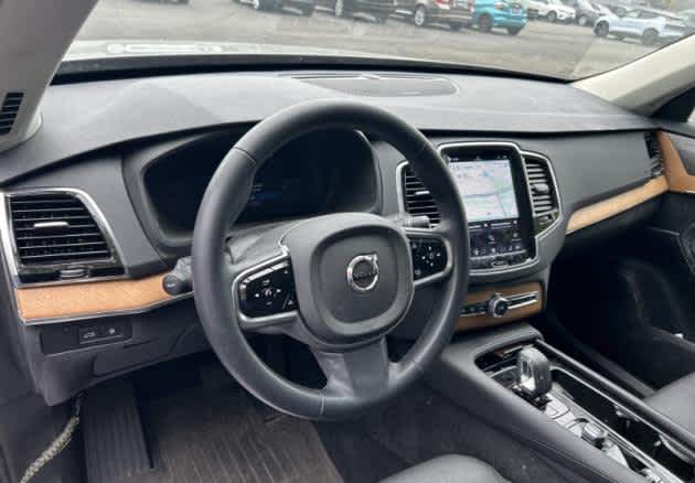 2024 Volvo XC90 Recharge Plug-In Hybrid Plus Bright Theme