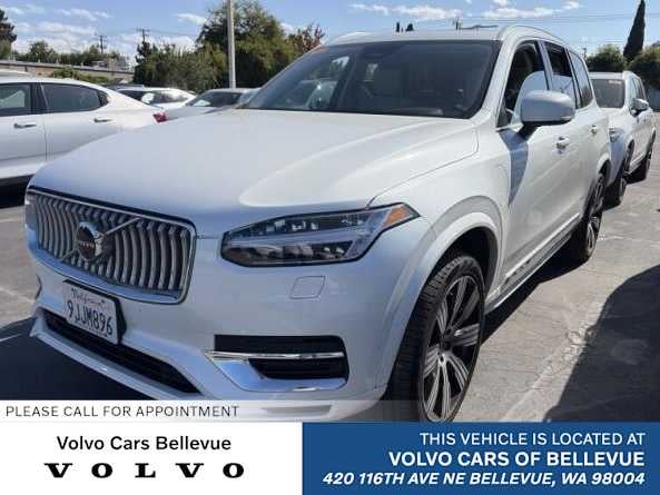 2024 Volvo XC90 Recharge Plug-In Hybrid Plus Bright Theme