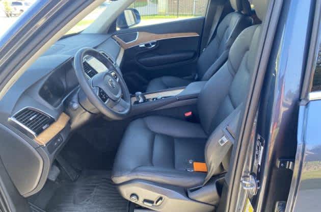 2024 Volvo XC90 Recharge Plug-In Hybrid Plus Bright Theme