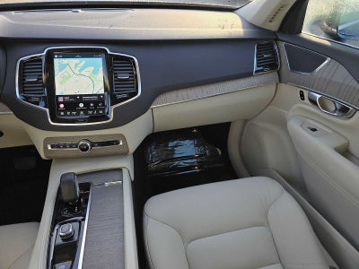 2024 Volvo XC90 Recharge Plug-In Hybrid Plus Bright Theme
