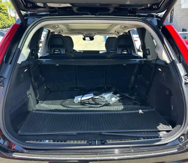 2024 Volvo XC90 Recharge Plug-In Hybrid Plus Bright Theme