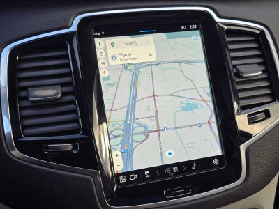 2024 Volvo XC90 Recharge Plug-In Hybrid Plus Bright Theme