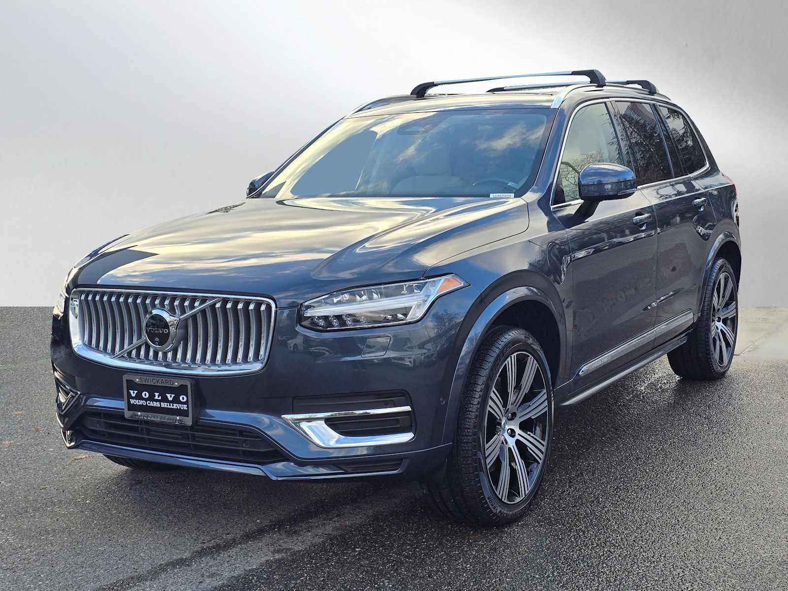 2024 Volvo XC90 Recharge Plug-In Hybrid Plus Bright Theme