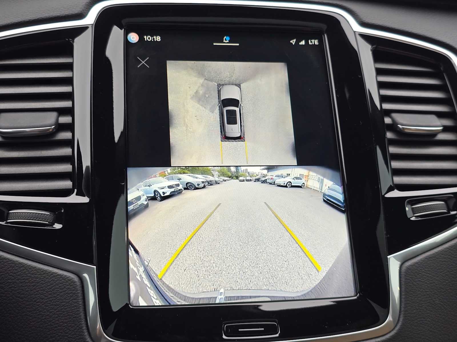2024 Volvo XC90 Recharge Plug-In Hybrid Ultimate Bright Theme