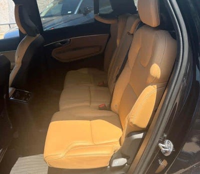 2024 Volvo XC90 Recharge Plug-In Hybrid Ultimate Bright Theme