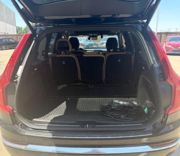 2024 Volvo XC90 Recharge Plug-In Hybrid Ultimate Bright Theme