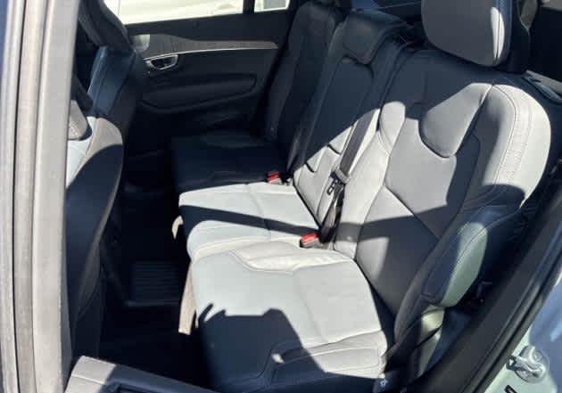 2024 Volvo XC90 Recharge Plug-In Hybrid Ultimate Bright Theme