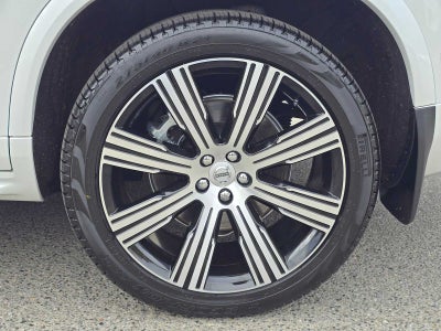 2024 Volvo XC90 Recharge Plug-In Hybrid Ultimate Bright Theme