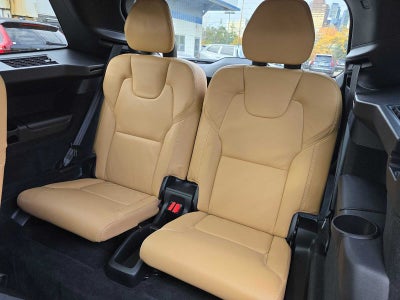 2024 Volvo XC90 Recharge Plug-In Hybrid Ultimate Bright Theme
