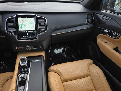 2024 Volvo XC90 Recharge Plug-In Hybrid Ultimate Bright Theme