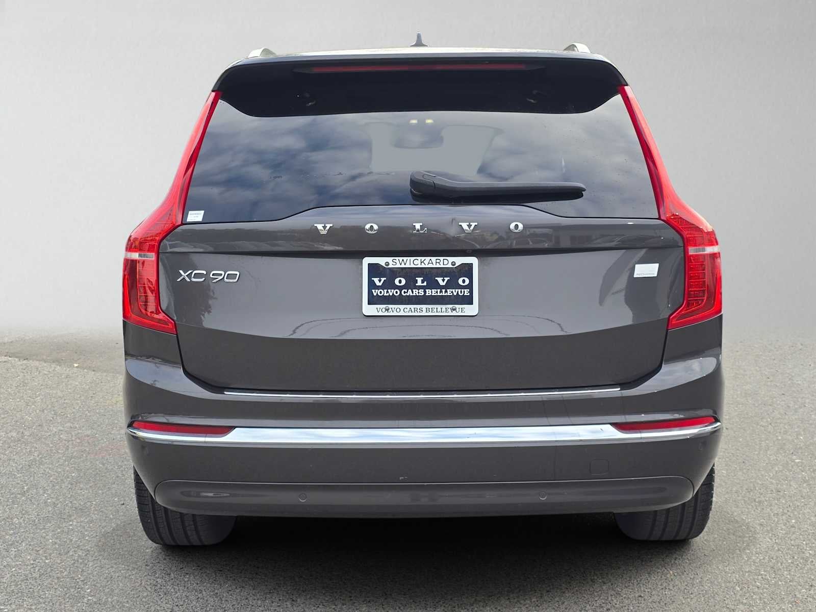 2024 Volvo XC90 Recharge Plug-In Hybrid Ultimate Bright Theme