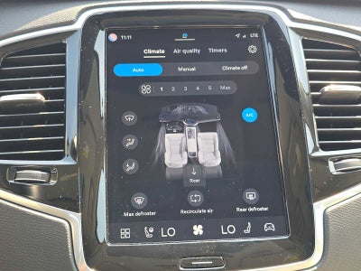 2023 Volvo XC90 Recharge Plug-In Hybrid Plus Bright Theme
