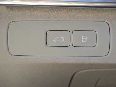 2023 Volvo XC90 Recharge Plug-In Hybrid Plus Bright Theme