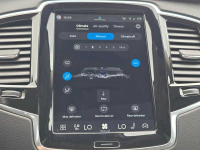 2023 Volvo XC90 Recharge Plug-In Hybrid Plus Bright Theme