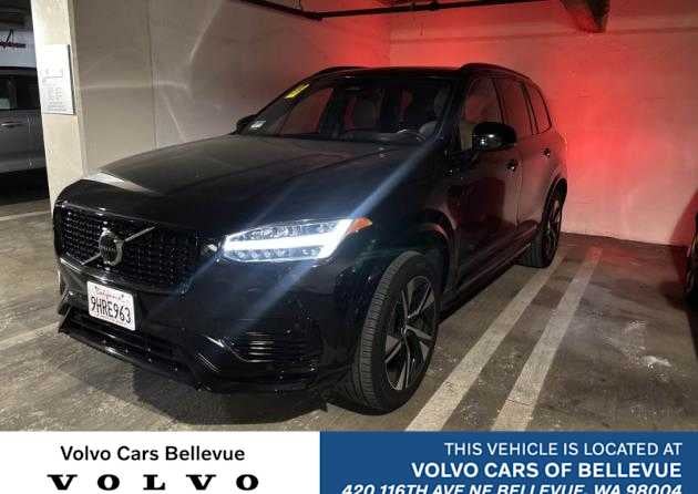 2023 Volvo XC90 Recharge Plug-In Hybrid Plus Dark Theme