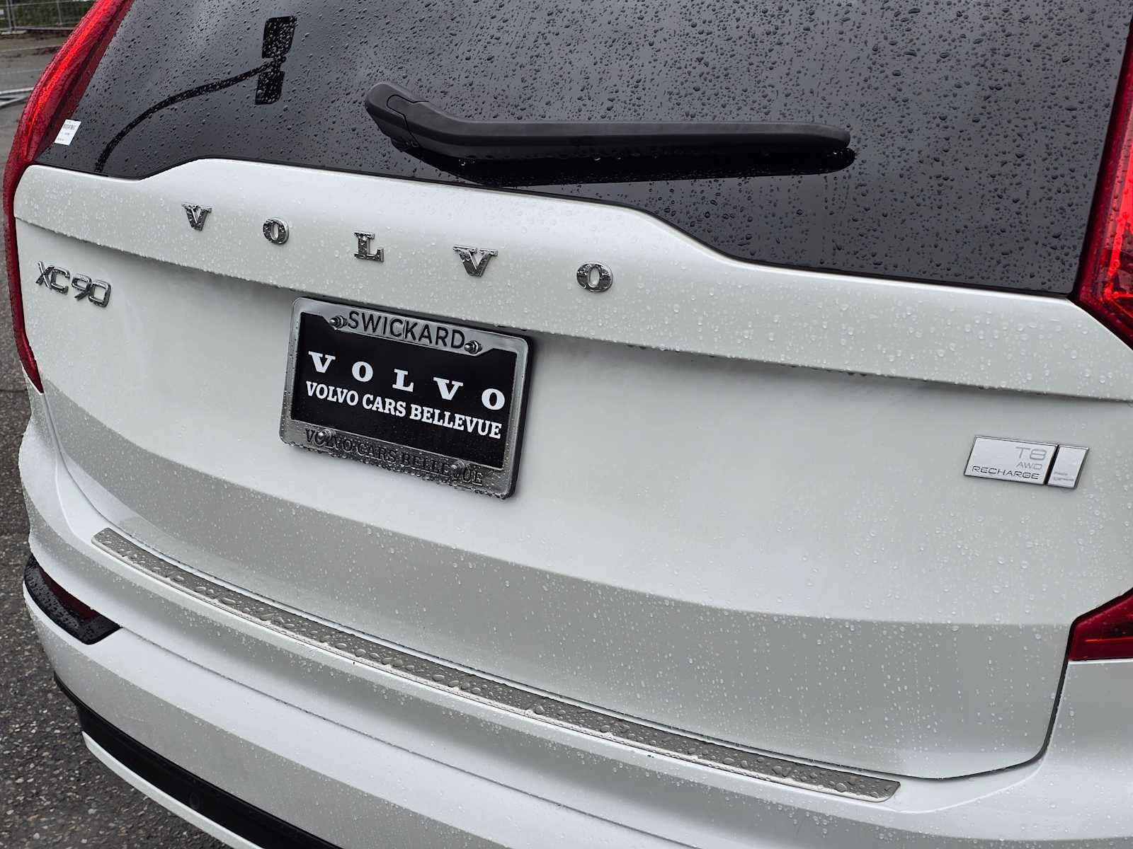 2023 Volvo XC90 Recharge Plug-In Hybrid Ultimate Dark Theme