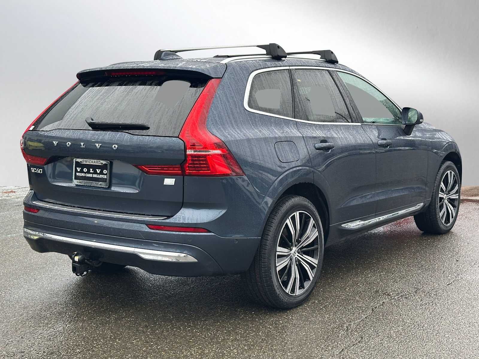 2023 Volvo XC60 Recharge Plug-In Hybrid Ultimate Bright Theme