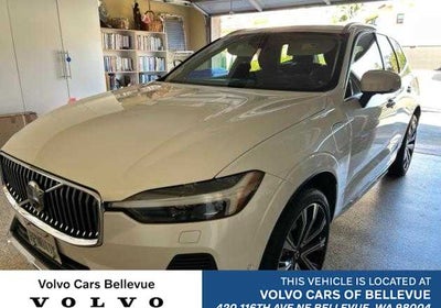 2023 Volvo XC60 Recharge Plug-In Hybrid Ultimate Bright Theme