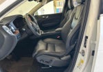 2023 Volvo XC60 Recharge Plug-In Hybrid Ultimate Bright Theme