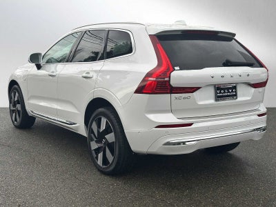 2023 Volvo XC60 Recharge Plug-In Hybrid Ultimate Bright Theme
