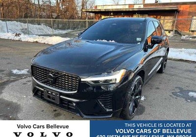 2024 Volvo XC60 Recharge Plug-In Hybrid Ultimate Black Edition