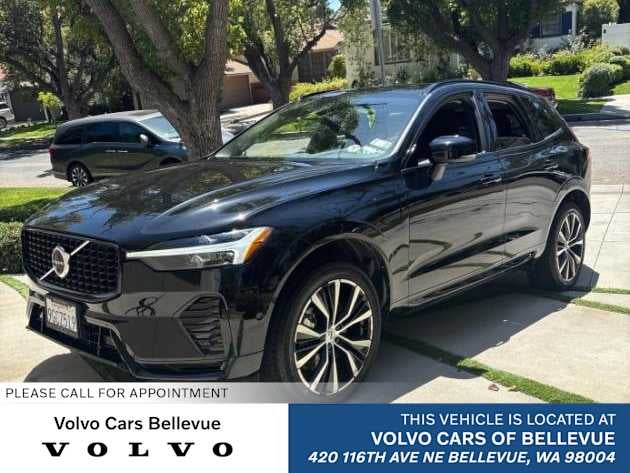 2023 Volvo XC60 Recharge Plug-In Hybrid Plus Dark Theme