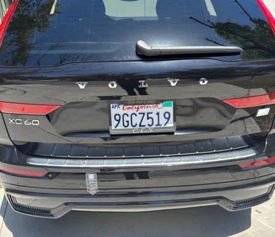 2023 Volvo XC60 Recharge Plug-In Hybrid Plus Dark Theme