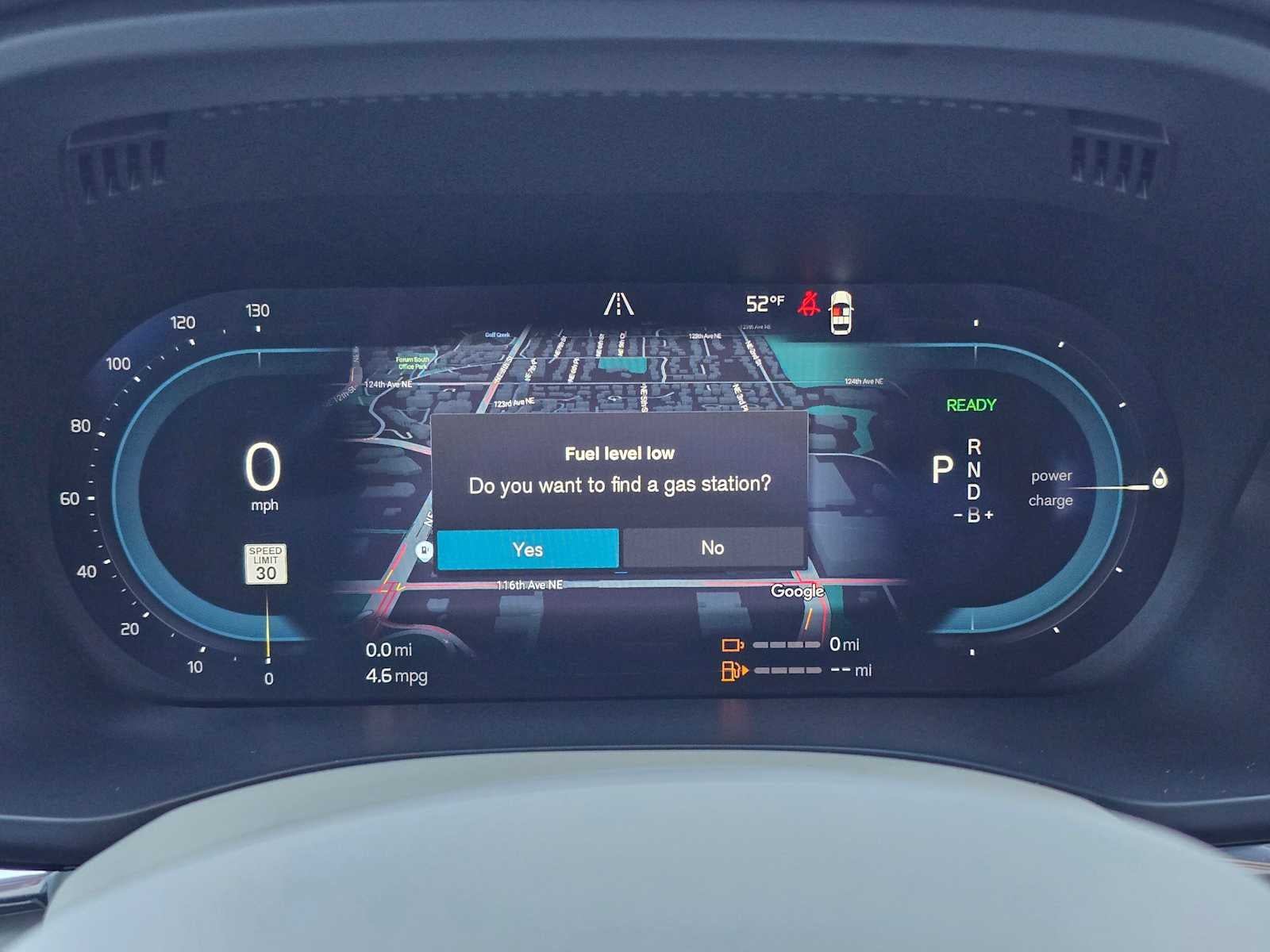 2024 Volvo XC60 Recharge Plug-In Hybrid Plus Dark Theme