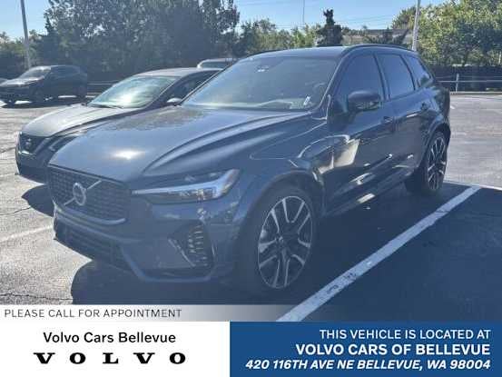 2024 Volvo XC60 Recharge Plug-In Hybrid Ultimate Dark Theme