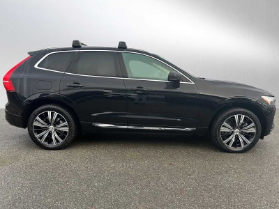 2023 Volvo XC60 Recharge Plug-In Hybrid Plus Bright Theme