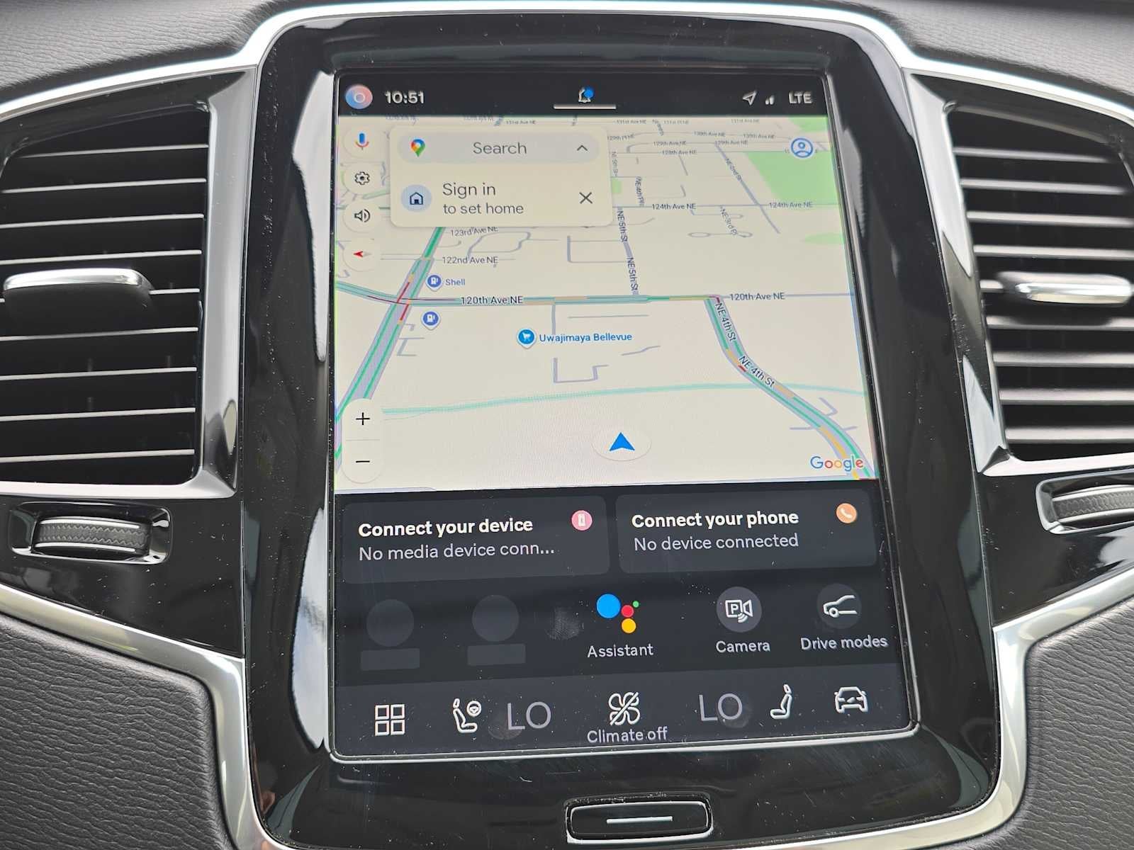 2025 Volvo XC90 Plug-In Hybrid Plus