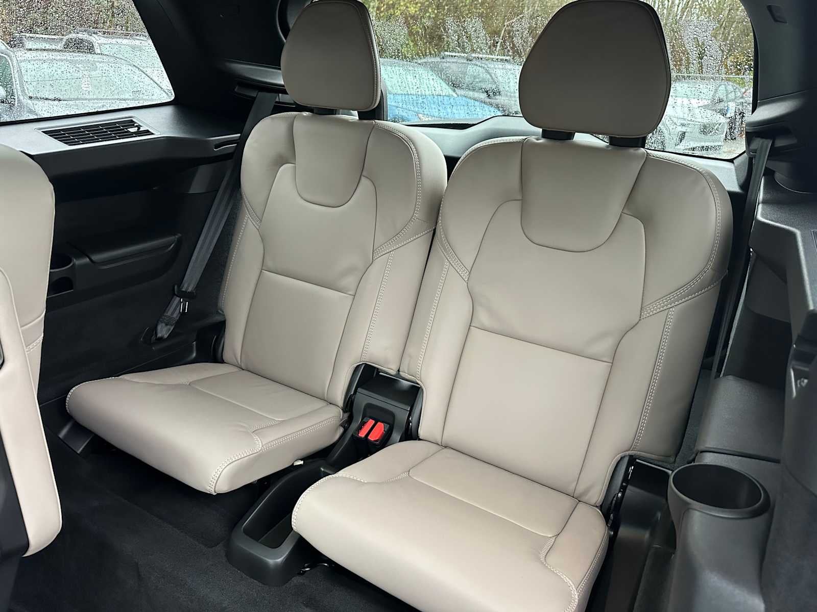 2025 Volvo XC90 Plug-In Hybrid Ultra