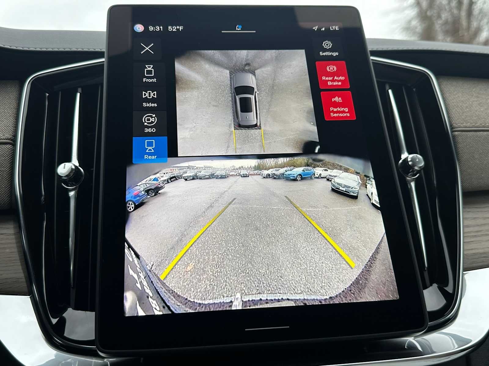 2025 Volvo XC90 Plug-In Hybrid Ultra