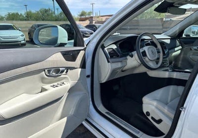 2024 Volvo XC90 Recharge Plug-In Hybrid Plus