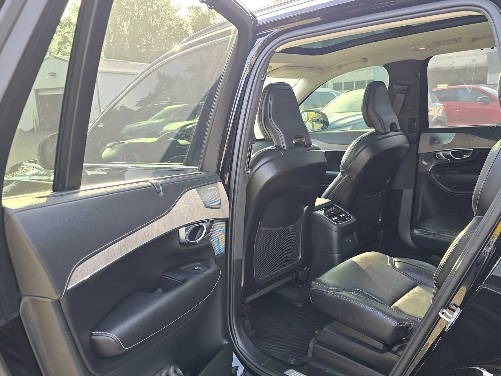 2024 Volvo XC90 Recharge Plug-In Hybrid Ultimate