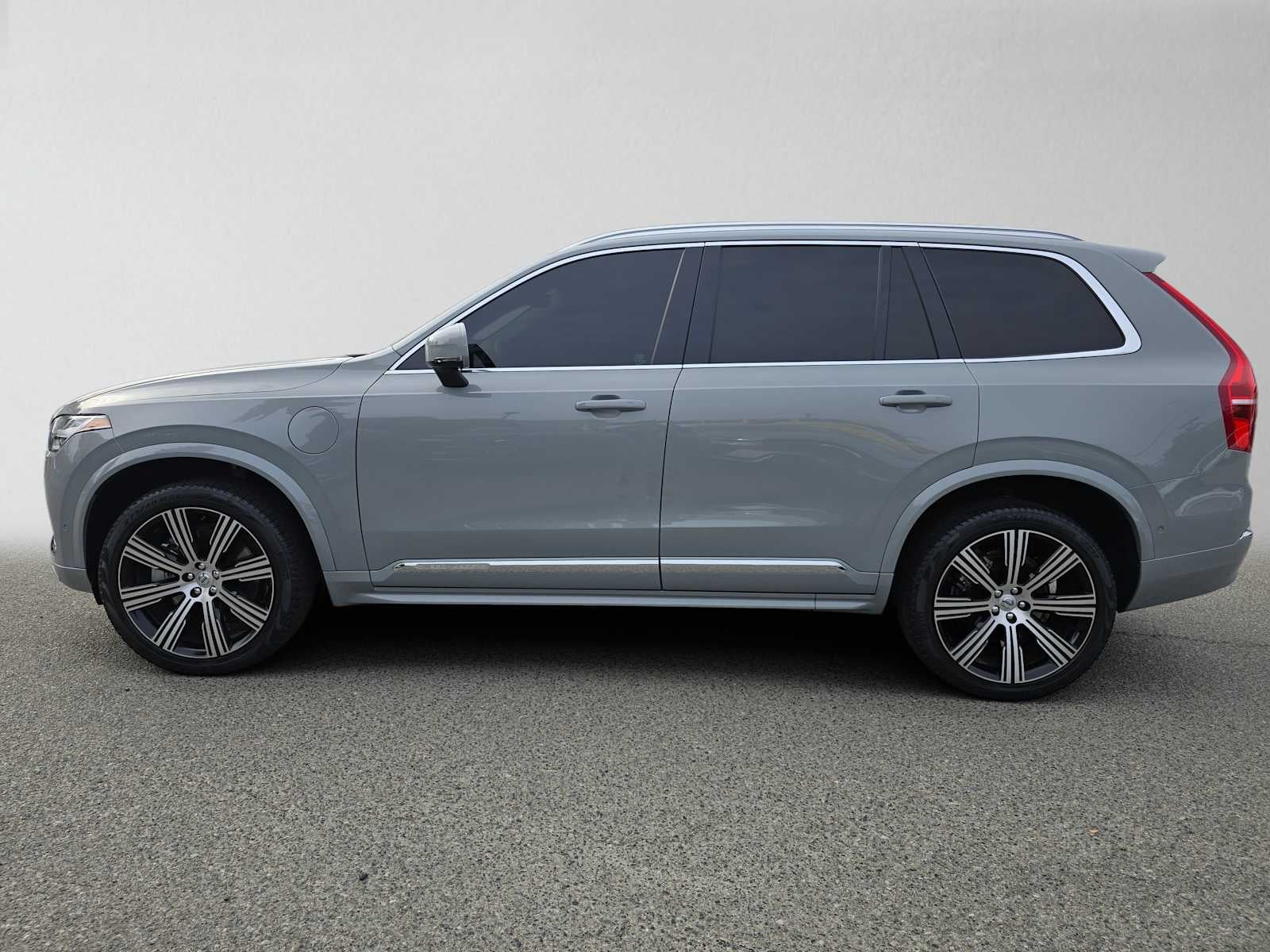 2024 Volvo XC90 Recharge Plug-In Hybrid Ultimate
