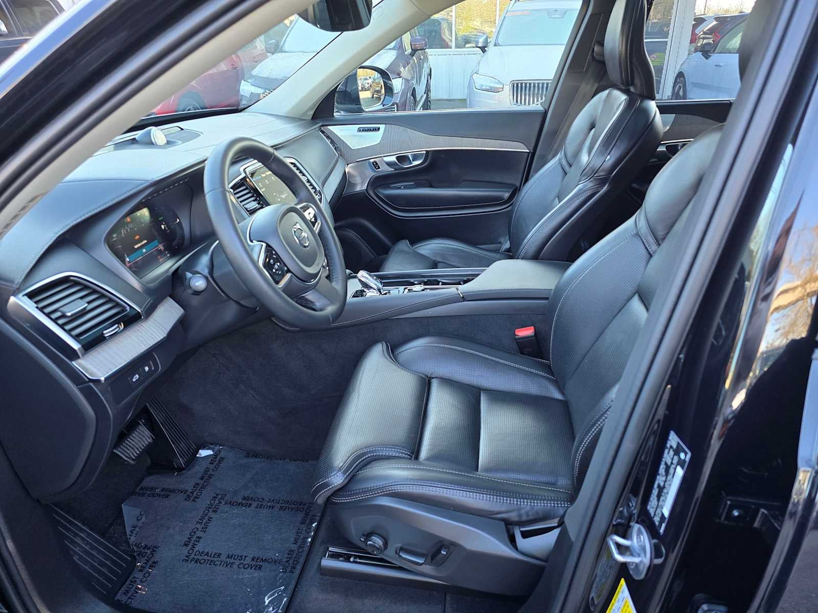 2024 Volvo XC90 Recharge Plug-In Hybrid Ultimate