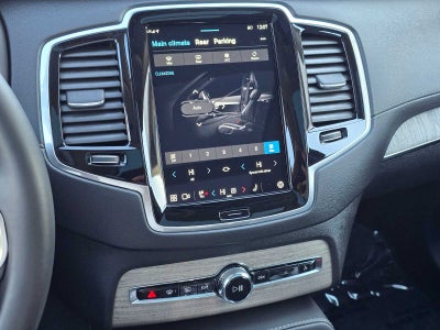 2024 Volvo XC90 Recharge Plug-In Hybrid Ultimate