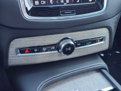 2024 Volvo XC90 Recharge Plug-In Hybrid Ultimate