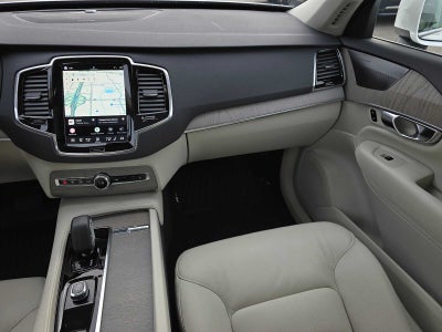 2025 Volvo XC90 Plug-In Hybrid Plus