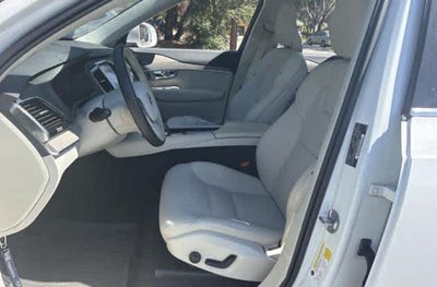 2025 Volvo XC90 Plug-In Hybrid Plus