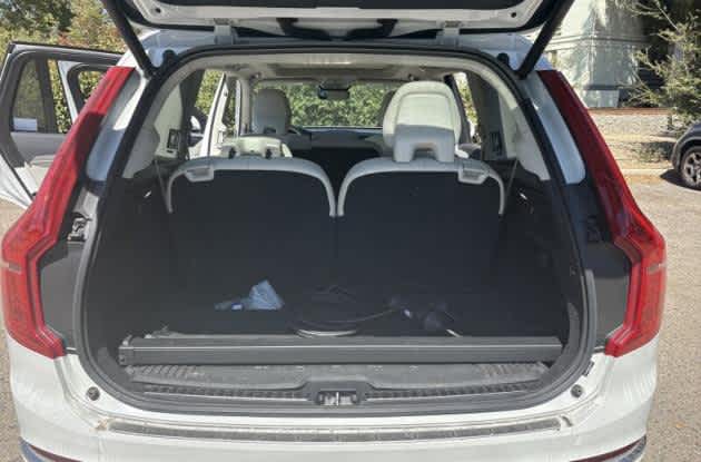 2025 Volvo XC90 Plug-In Hybrid Plus