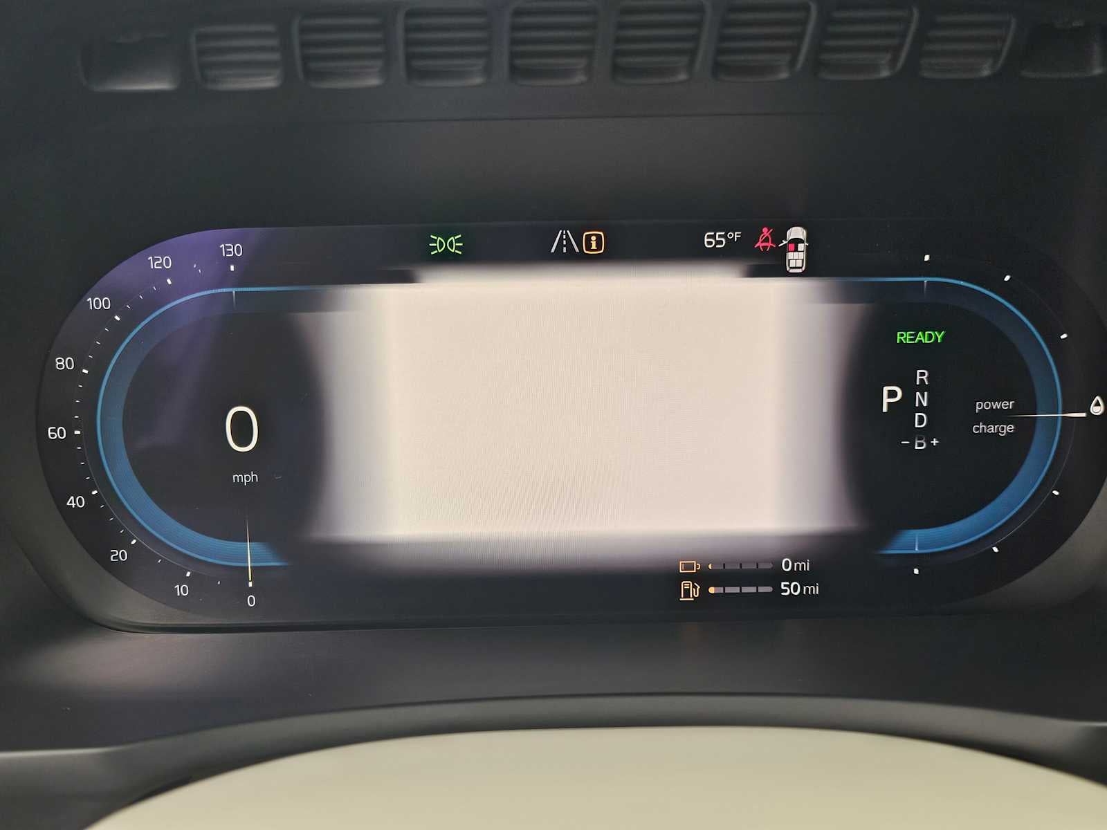 2025 Volvo XC90 Plug-In Hybrid Plus