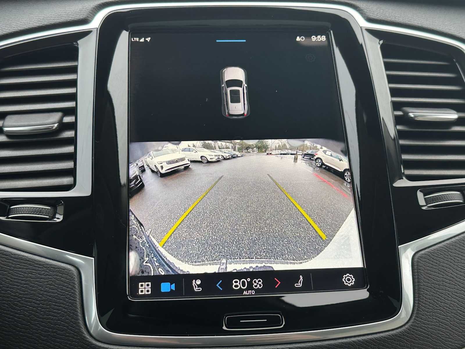 2025 Volvo XC90 Plug-In Hybrid Plus