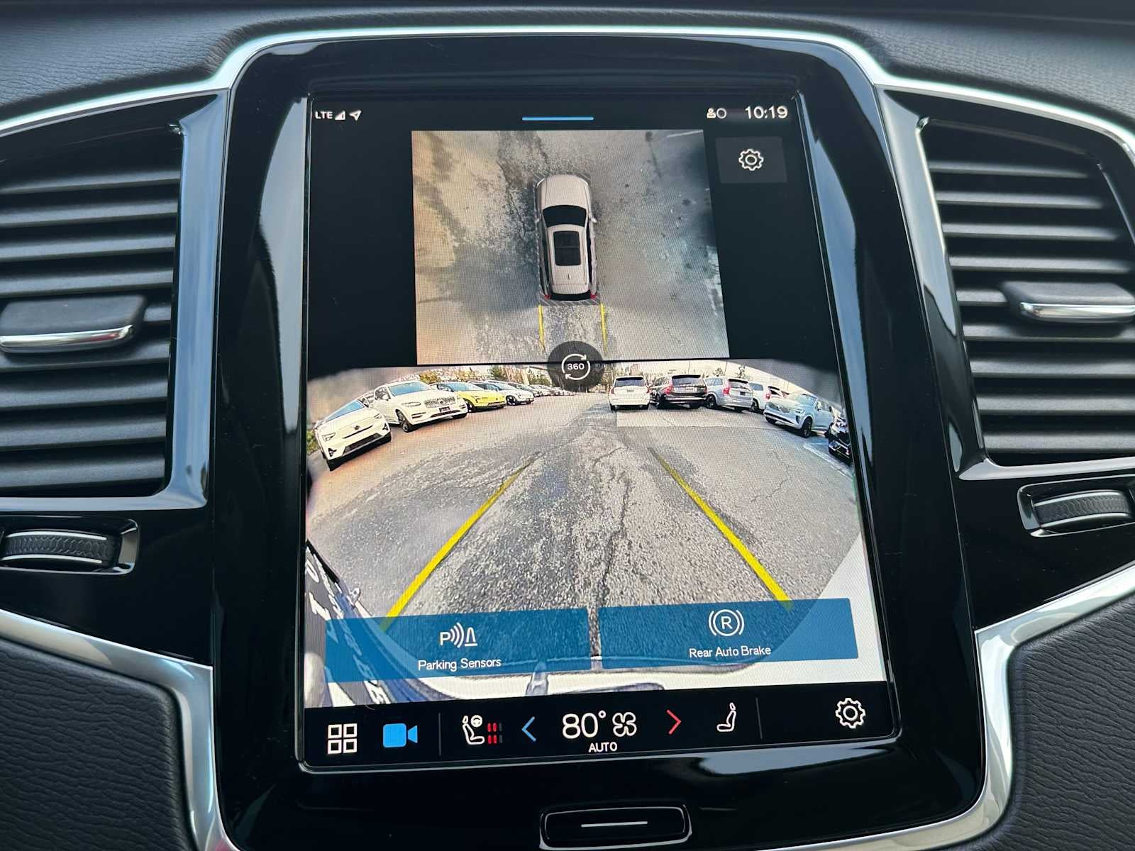 2025 Volvo XC90 Plug-In Hybrid Plus