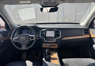 2025 Volvo XC90 Plug-In Hybrid Plus